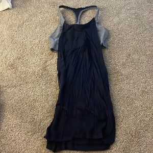 lululemon- navy tank top with built in bra